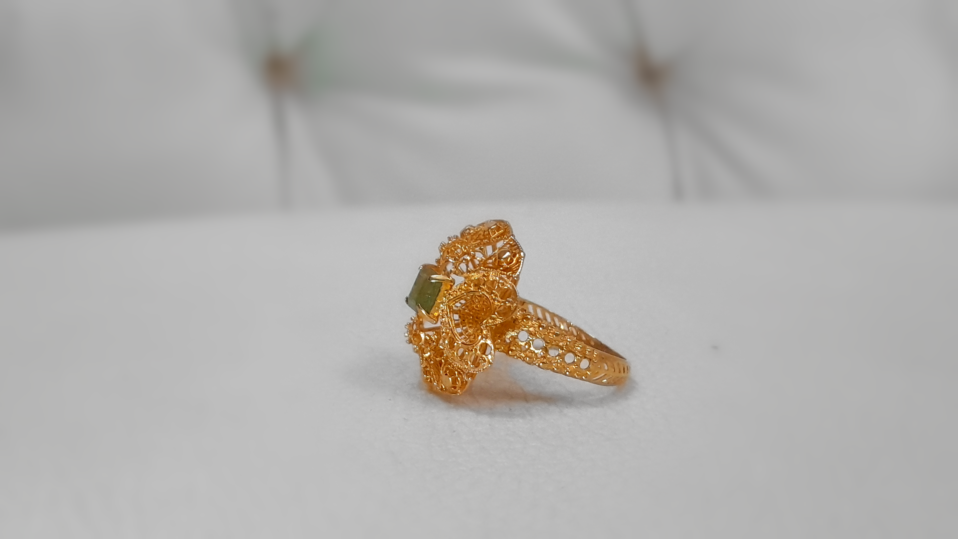 0.4 Carat Umba Green Sapphire Ring.