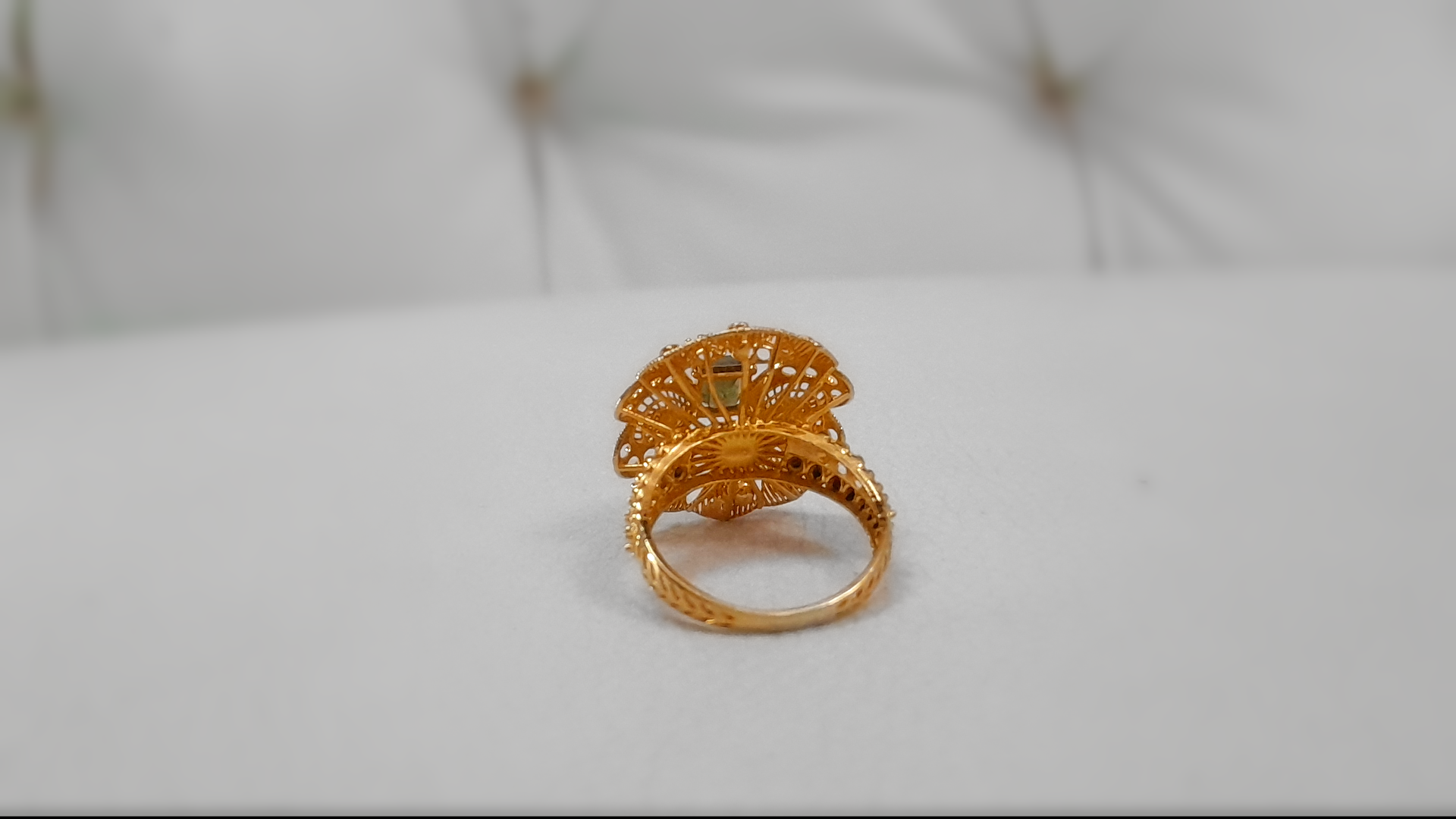 0.4 Carat Umba Green Sapphire Ring.